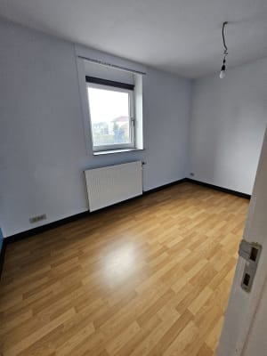 Sala Ideaal gelegen en volledig bemeubeld! imagem 3