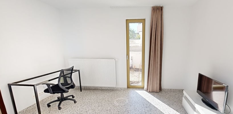 Estúdio Modern appartement met een apparte slaapkamer beschikbaar voor AJ 2026-2027 imagem 6