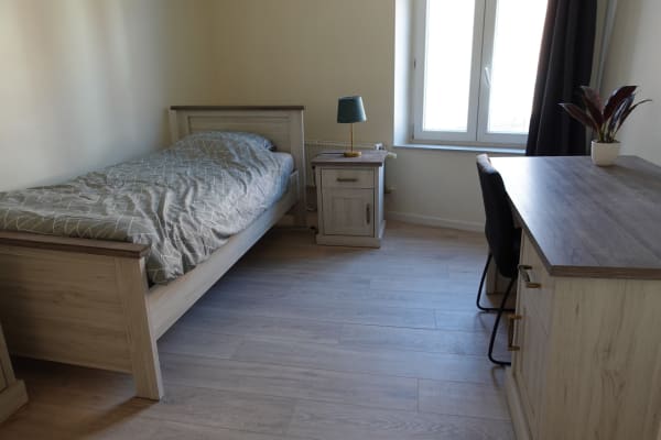 Sala 2 ch libres dans colocation femmes actives ou étudiantes imagem 3