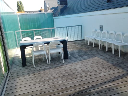 Studio Centrale, rustige en moderne studio image 4