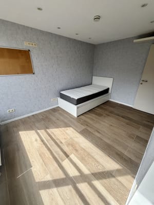 Stüdyo Gezellige studio met fietsenberging, centrum Leuven, vlakbij station en Ladeuze.  resim 9