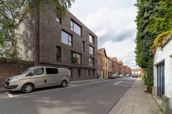 Studio Bemeubelde studio met eigen voorzieningen in Residentie Artemis – topligging in de Dekenstraat foto 1