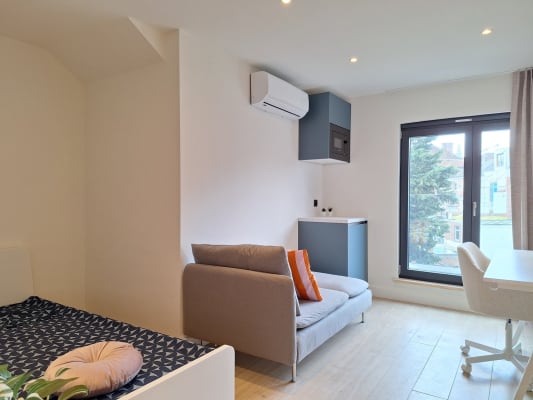 Sala Prachtige, gemeubelde studentenkamers in hartje Mechelen imagem 1