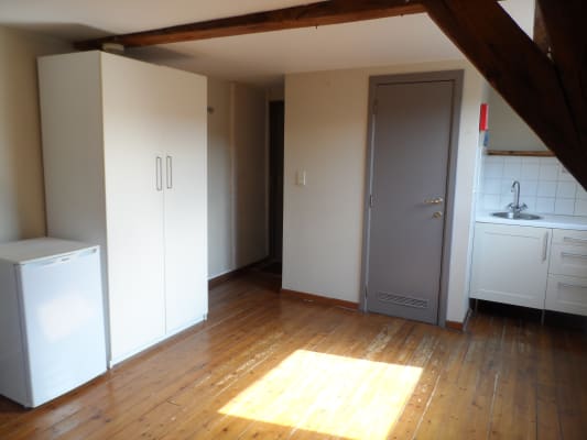 Studio Kamer te huur — Mechelsestraat 115, Leuven | Room for rent — Mechelsestraat 115, Leuven image 3