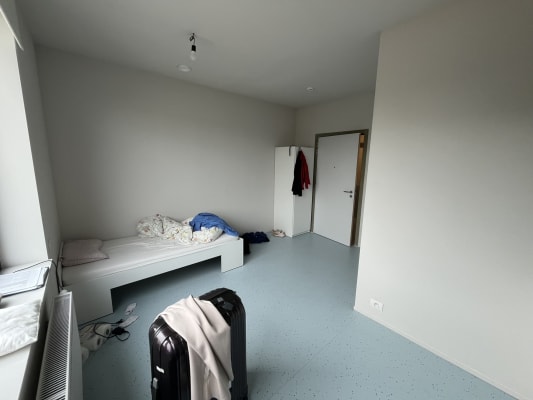 Sala Ruime studentenkamer in nieuwbouwpand met 26 kamers imagem 10