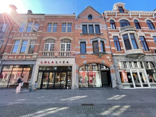 Sala Gezellige kamers boven Lola & Liza winkel in Diestsestraat 78, winkelwandel straat imagem 1