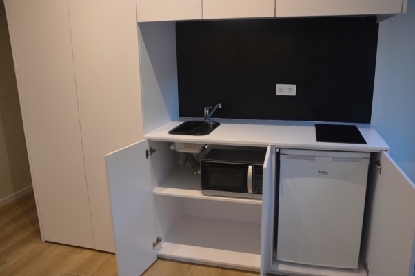 Chambre Luxueuze ingerichte studentenkamers, zeer rustige gelegen in de buurt van het ZOL Genk, LiZa, Centrum Genk image 6