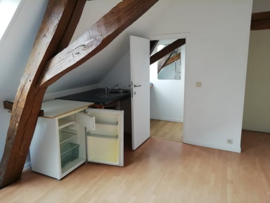 Apartamento Studio/appart pour 2 étudiants. 365€  imagem 3