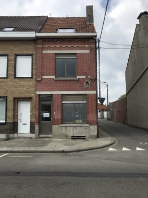 Casa Recent volledig vernieuwde studentenkamers te huur!  Centraal gelegen doch in rustige buurt nabij scholen, supermarkten, imagem 1