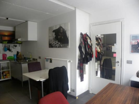 Studio Lichtrijke STUDIO voor 1 student - buurt Hoogstraat/Poel Gent foto 5