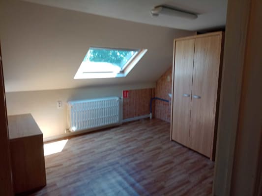 Sala Duplex, bestaande uit 2 kamers,  van meer dan  20 m², zeer ruim en rustig gelegen.  imagem 6