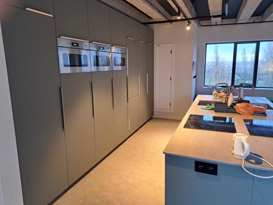 Sala Kot in studentengebouw imagem 3