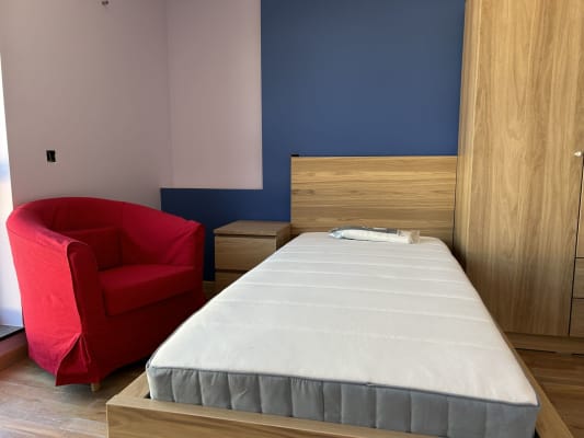 Kamer Kamer met zuidgelegen groot zonneterras te huur  foto 8
