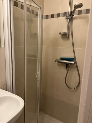 Apartamento NIEUW EN RUSTIG APPARTEMENT VOOR 2 PERSONEN AAN GROENE BINNENTUIN imagem 21