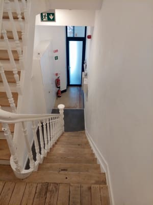 Kamer Gezellige studentenkamer met slaapplek op mezzanine – hartje Leuven foto 8