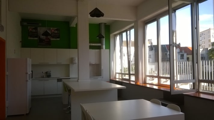 Kamer Trendy bemeubeld kot op toplocatie foto 3
