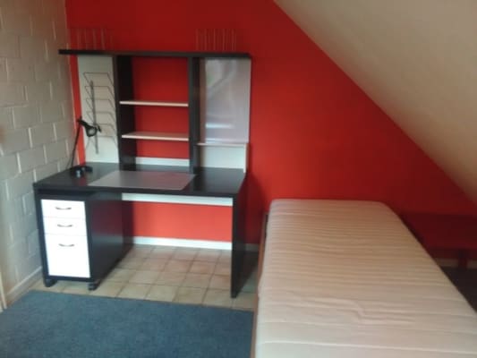 Studio 2 gemeubileerde kamers/studio's  foto 9