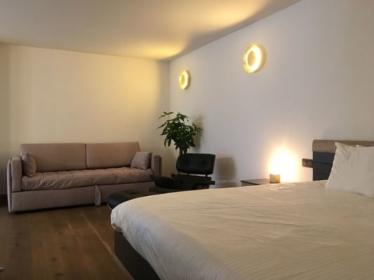 Estúdio Studio for rent with waterside terrace (furnished) imagem 2