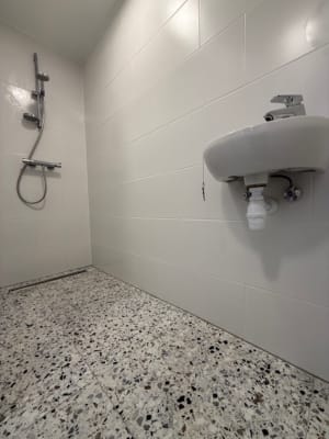 Sala Kot te huur – Centraal gelegen in Kortrijk – Onmiddellijk beschikbaar!   imagem 2