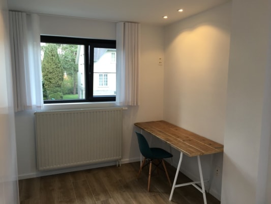 Studio Luxueuze ingerichte studentenstudio, zeer rustige gelegen in de buurt van het ZOL Genk, LiZa, Centrum Genk Immagine 3