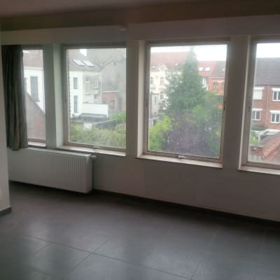 Sala VERHUURD Rustige studentenkamer op het groene Casinoplein imagem 1
