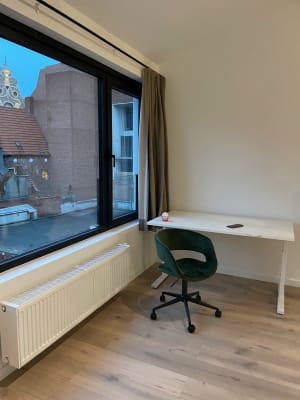 Sala Grote en lichte kamer in gezellig huis (7k) pal in het centrum  imagem 2