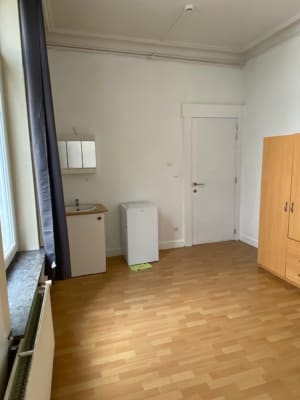 Sala Logement lumineux et spacieux  400m de LOCI 375€/mois imagem 5