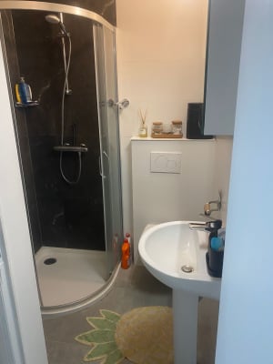 Zimmer studentenkamer (gedeelde living, keuken en badkamer) Bild 7