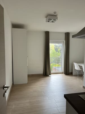 Stüdyo Studio met badkamer, keuken en balkon resim 15