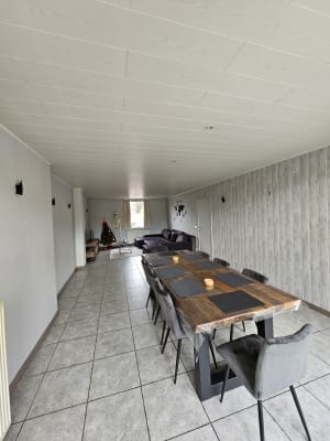 Sala Ideaal gelegen en volledig bemeubeld! imagem 15