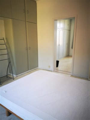 Kamer STUDIO 40 M² TRÈS CALME CHEZ L'HABITANT QUARTIER HERBATTE foto 1