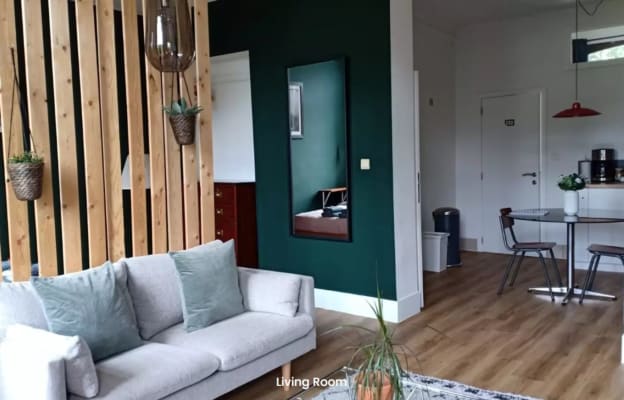 Studio Studio apartment for rent in Saint-Gilles Bild 3