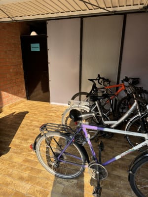 Sala Zeer ruime volledig gemeubileerde studentenkamers en studio's. imagem 7