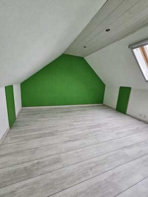 Oda Ideaal gelegen en volledig bemeubeld! resim 5