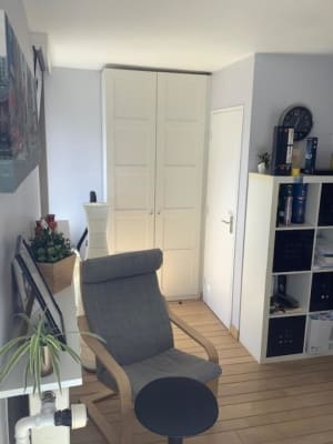 Estúdio Ruime en rustig gelegen studio met airco imagem 3
