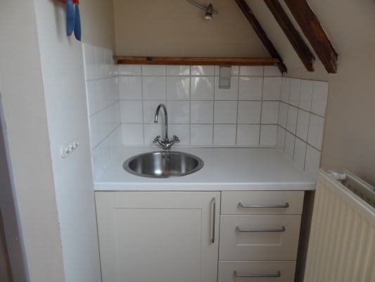 Studio Kamer te huur — Mechelsestraat 115, Leuven | Room for rent — Mechelsestraat 115, Leuven image 1