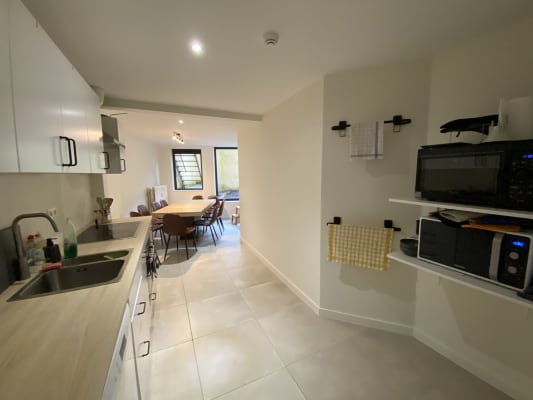 Sala Vernieuwbouwkot met privé douche imagem 5