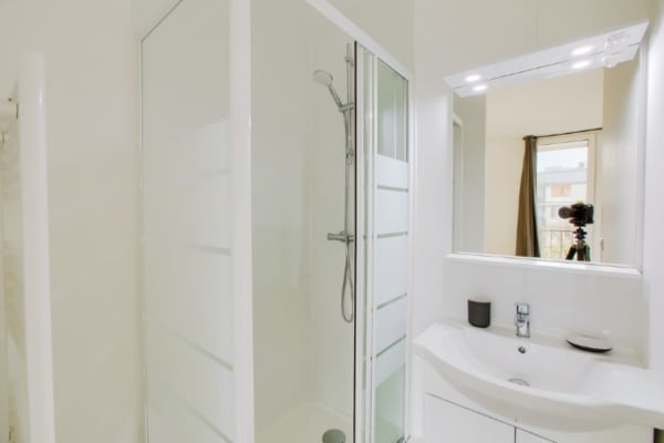 Sala Chambre a louer Bruxelles imagem 3