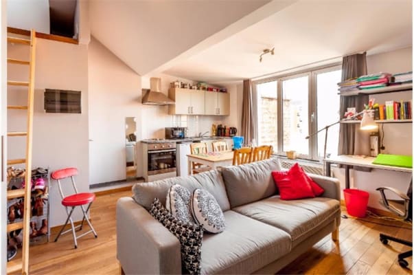 Estúdio Beautiful furnished Studio in the centre of Leuven for Students imagem 2