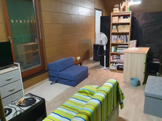 Chambre Roomy and peaceful private room with shared bathroom image 7