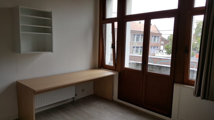 Room Splinternieuwe studentenkamer te huur in authentieke herenwoning image 5