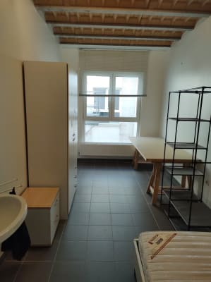 Sala Ruim hedendaags studentenkot in recente studentenresidentie imagem 6