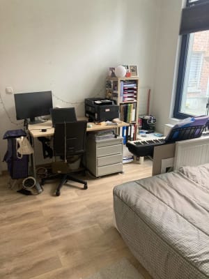 Apartamento Colocation 3 chambres dans Féronstrée, 1 chambre dispo imagem 1