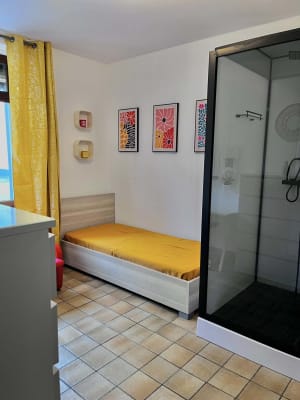 Sala Petite maison / Kots étudiant au centre de Libramont  imagem 8