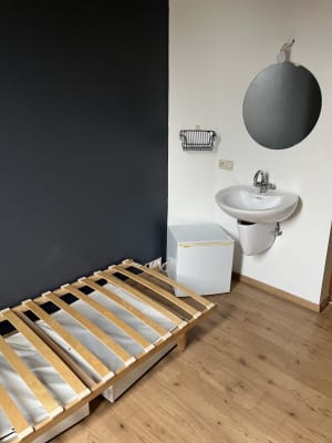 Kamer Ruim en goedkoop kot in centrum foto 12