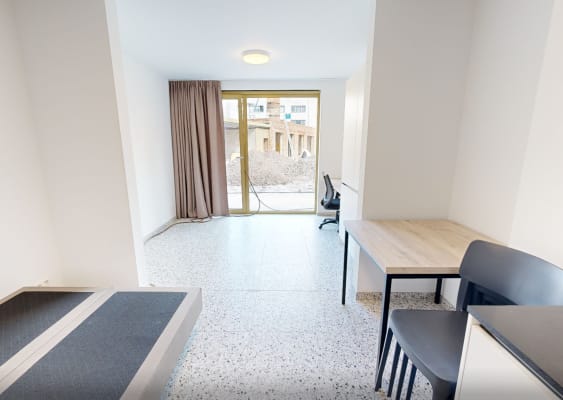 Estúdio Moderne studio met eigen badkamer en keuken beschikbaar voor AJ 2026-2027 imagem 4