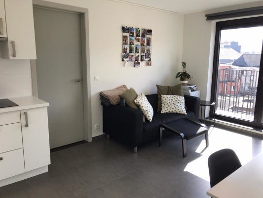 Apartamento Gemeubelde appartementen (ook geschikt voor 2 studenten) te huur: Elzasgang 7/9 Leuven  €1250 – €1650  imagem 3