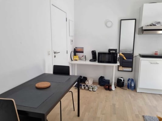 Studio Studio une chambre de 24 m²récemment rénovée sur Louvain-la-Neuve image 7