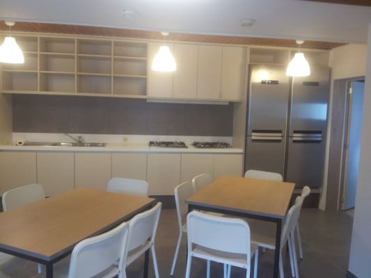 Room Splinternieuwe studentenkamer te huur in authentieke herenwoning image 7