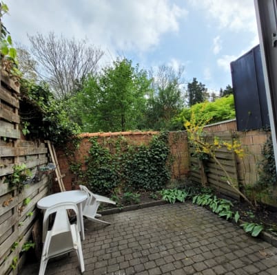 Apartamento Fully Furnished Studio with Garden  imagem 4